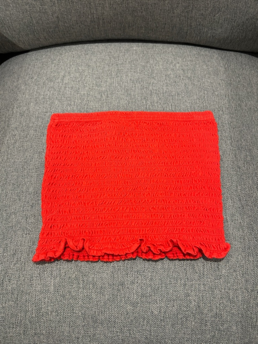 Red ruffle cropped tube top